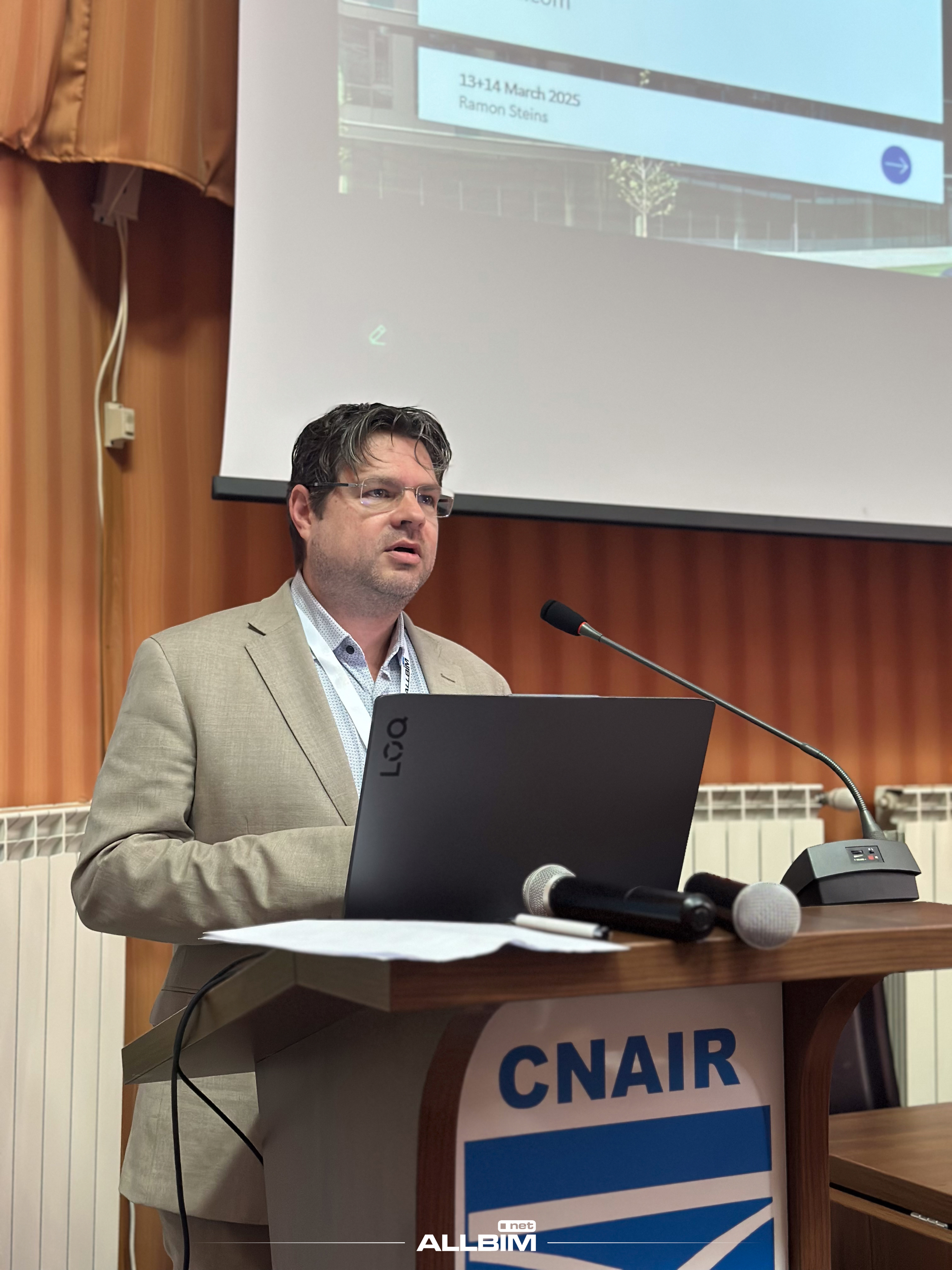 Secțiuni și fațade